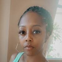 Raneka Davis's Instagram, Twitter & Facebook