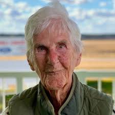 Waltz and hard work in the outback