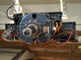 This universal remote will program to common models like chamberlain liftmaster and many more! How To Program Genie Pro 88 Screw Drive Door Opener Doityourself Com Community Forums