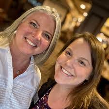 Carrie Grubb's Instagram, Twitter & Facebook