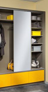 Garderobe Mit Spiegel Schiebetur P Max Massmobel Tischlerqualitat Aus Osterreich Vorzimmer Spiegel Garderobe Innenarchitektur Wohnzimmer