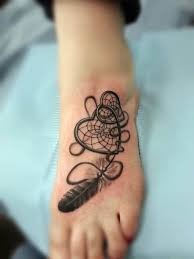 Henna art has been used for embellishing bodies since the late bronze age when it was applied for luck as well as for beauty. 72 Unique Dreamcatcher Tattoos With Images