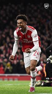 For those of you who love football and arsenal fc you must have this app. 34 Arsenal 2020 Wallpapers On Wallpapersafari