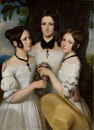 Tri Gracii In 2020 Female Portrait Portrait Fashion Portrait