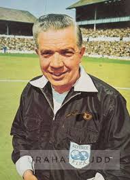 Sold at Auction: 1964 FA CUP FINAL TIE PIN AWARDED TO JIM FINNEY, GILT  METAL BADGE WITH ENAMEL THREE LIONS EMBLEM,