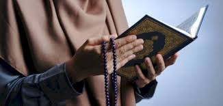 تفسير رؤية سورة الحديد في المنام