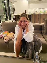 May 09, 2021 · the latest tweets from @chrissyteigen Chrissy Teigen On Twitter I Honestly Dunno How Steve Is Still Going Im Bout To Die