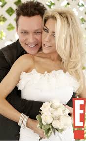 Courtney stodden has reportedly filed for divorce from husband doug hutchison after almost seven in 2016, stodden suffered a miscarriage with the couple's first child, a situation she said deeply. Doug Hutchinson And Courtney Stodden Wedding Pic The Hollywood Gossip