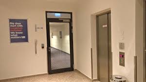 Maps • frankfurt am main • hotel. Review Holiday Inn Express Frankfurt City Hauptbahnhof Reisetopia