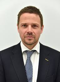 Poseł po do parlamentu europejskiego vii kadencji, poseł po na sejm viii kadencji. Archivo Rafal Trzaskowski Sejm 2016 Jpg Wikipedia La Enciclopedia Libre
