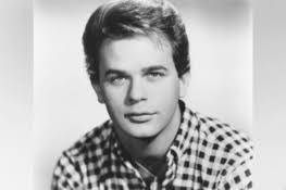 Jack Dampier's Instagram, Twitter & Facebook