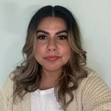 Anna Jasso's Instagram, Twitter & Facebook