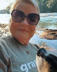 Stephanie Hills's Instagram, Twitter & Facebook