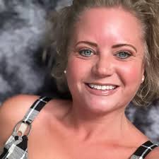 Cashiers NC has power and internet access