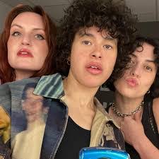 Penelope Cole's Instagram, Twitter & Facebook