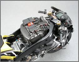 Colin Edward S 50th Yamaha M1 In Detail Automotive Forums Com Car Chat Yamaha Motorcycle Model Colin Edwards