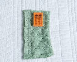 Become a patron of twin stitches designs today: Pick The Best Needles For Knits Sewing With Knits 101 Elizabeth Made This