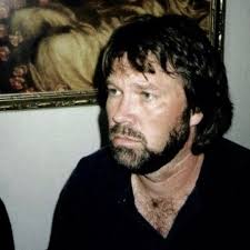 Stream Larry Farrell Nolen music