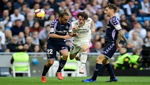 Discover what football boots fc bayern munchen football club wear. Alvaro Odriozola Sub Par As Real Madrid Edge Past Real Valladolid 2 0 Sport360 News