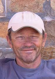 Fijian for (not complete) idiots: The first (high) steps in learning  Bau-Fijian: Fischer, Dominique, Geraghty, Dr Paul: 9781986894142:  Amazon.com: Books