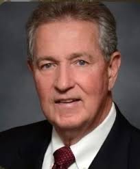 Dr. Joshua Allen joined Keep Smiling Family Dentistry in 2020. He first met  our previous dentist, Dr. Donaldson, when he was a fourth-year dental  student in 2017. After graduating from dental school,