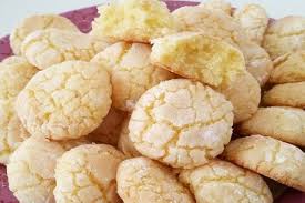 Ghribia A La Noix De Coco En 2020 Recette Ghribia Noix De Coco Recettes De Collations
