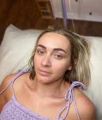 Semi permanent eyeliner by : Daisy Sweeney