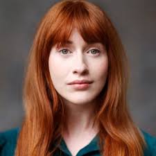 Lara Cooper-Chadwick (@lara_c_c)