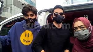 Pemilik nama ria yunita itu membeberkan sosok harris di matanya. Ditanya Pilih Harris Vriza Atau Reza Surya Ini Jawaban Ria Ricis