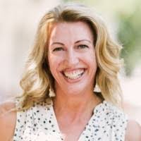 Nicole Barone's Instagram, Twitter & Facebook