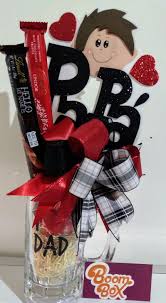 Para papás viajeros, cocineros, deportistas, fotógrafos, manitas. Arreglo Para Papa Regalos Dia Del Padre Dia Del Padre Arreglos Para Papa