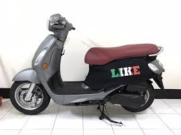 © biglike.org all rights reserved. å…‰é™½kymco Like 125 150 é˜²åˆ®å¥—æ½›æ°´å¸ƒé˜²åˆ®è»Šå¥—é¨Žä¹˜ç‰ˆä¿è­·è»Šæ®¼å½©ç¹ªä¿è­·å¥—é˜²åˆ®è»Šå¥—è»Šèº«å¥— éœ²å¤©æ‹è³£