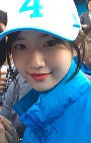 이하정은 31일 자신의 인스타그램에 오빠 배웅하고, 마중가고 중간에 짐보리도 다녀오고 바쁜 유담이. ìœ ë‹´ ì¸ìŠ¤íƒ€ê·¸ëž¨ ë‚˜ì´ í•™êµ ì™„ë²½ ì •ë¦¬