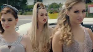 Camille dhont maakte deel uit van het ensemble van de musical de ridders van de ronde keukentafel van deepbridge. All Of Me Camille Dhont Likeme Youtube