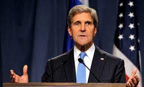 John forbes kerry)‏ (من مواليد 11 ديسمبر 1943) هو سياسي أمريكي شغل منصب وزير خارجية الولايات المتحدة الثامن والستين من عام 2013 إلى عام 2017 و يشغل منصب ممثل الرئيس لشؤون المناخ في إدارة الرئيس الأمريكي جو بايدن من 21 يناير. ØªØ±Ø§Ù…Ø¨ ÙŠØ·Ø§Ù„Ø¨ Ø¨Ù…Ø­Ø§ÙƒÙ…Ø© Ø¬ÙˆÙ† ÙƒÙŠØ±ÙŠ