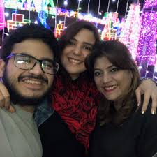 Katherine Zelaya (@KathZelaya)