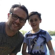 Darren Bone (@neodow)