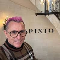 Chris Eytcheson's Instagram, Twitter & Facebook