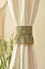 Diy Decorative Curtain Tie-Backs | Goodwill - Southern Piedmont