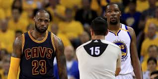 Lebron james has a wingspan of 2.14 meters of a little over 7 feet. Lebron James Best Chance To Win With The Lakers Might Be To Pick Apart The Warriors From Inside Business Insider