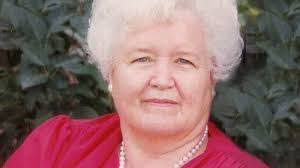 Marianne Lynn's Instagram, Twitter & Facebook