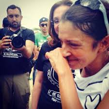 Norma Bastidas completa el triatlón más grande del mundo! Norma Bastidas es  la supermujer que ayer completó el triatlón más grande del mundo, rompió el  récord Guinness y dejó su huella para