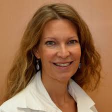 Dr. Nina Baumgartner