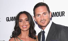 Chelsea manager frank lampard has revealed his wife christine is banned from organising social gatherings after the club's matches. Frank Lampard Reveals Secret To Happy Marriage With Wife Christine Hello