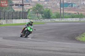 Ingin sukses saat psikotes 5 soal psikotes ini sering muncul di rekrutmen kerja / pt.kmi, kota administrasi jakarta selatan. Test Ride Kawasaki Ninja Zx 25r Di Sirkuit Ternyata Begini Rasanya Semua Halaman Motorplus