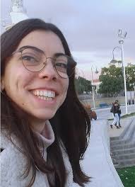 Profesor Elena Bernal