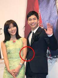 Born january 13, 1987) is a south korean singer, actor, host, and entertainer. Lee Seung Gi S Timid Hands In Picture With Ha Ji Won Kpopstarz