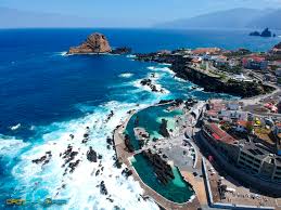 Porto guide with the essential tourist information, including tips by locals. Beautiful Madeira Porto Moniz