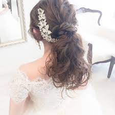 きっちりしすぎてないのが良い カジュアル可愛いダウンスタイルの挙式ヘアカタログ marry マリー ブライダルヘア 結婚式 髪型 アップ ウェディング ヘアスタイル