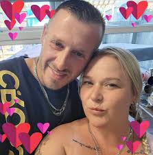 Can anyone recommend a gardener who can do work asap as selling the house  and the photographer is coming this week